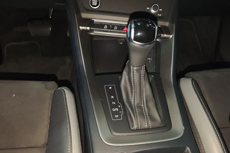 Used Audi Q3 2022 35 TFSI Fashion Dynamic Model
