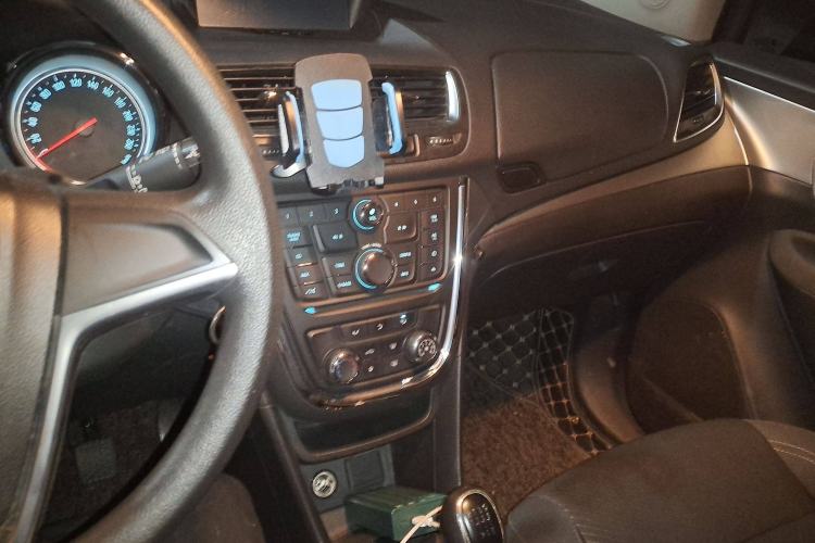 Used Buick Encore 2013 1.4T Manual Two-Wheel Drive Entry Model
