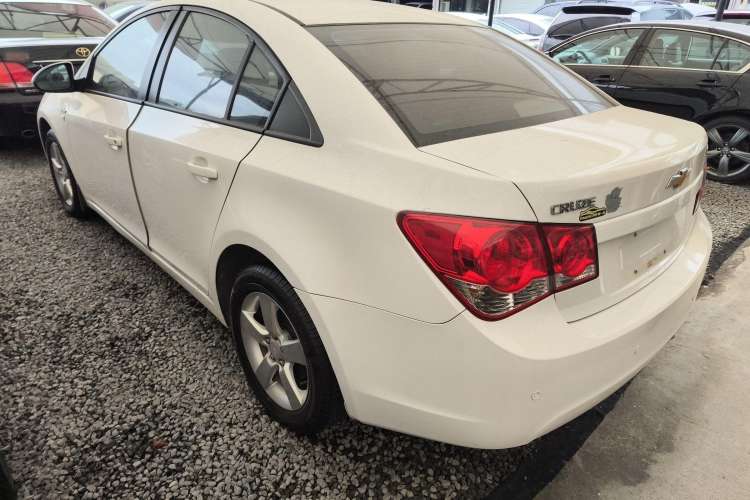 Used Chevrolet Cruze 2014 1.6L SL Millionth Anniversary Edition AT
