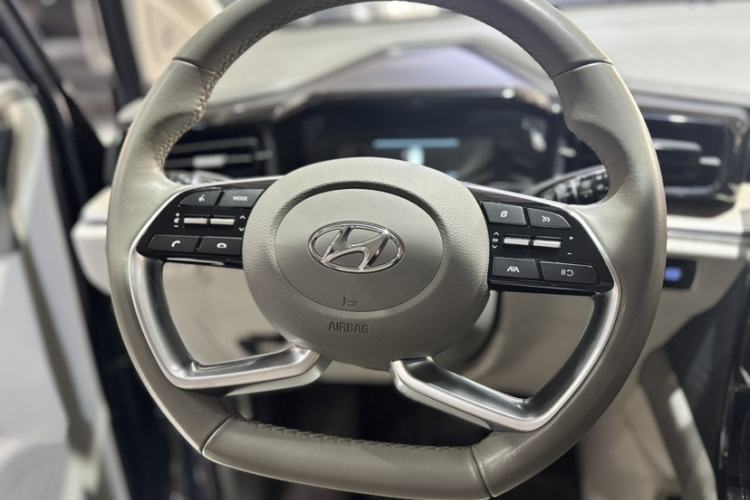 Used Hyundai Custo 2022 270TGDi Smart Luxury Flagship Edition TOP
