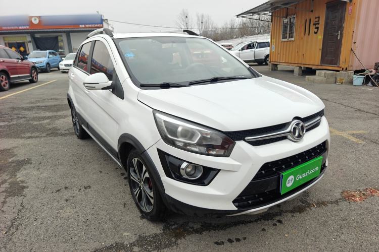 Used BAIC Senova X25 2015 1.5L Manual Elite Edition

