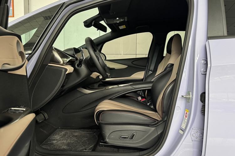 Used BYD Dolphin 2024 Honor Edition 420km Fashion Version
