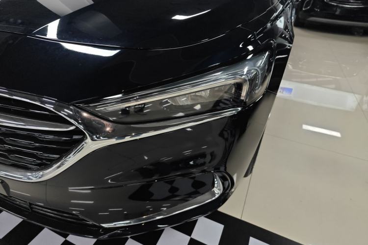 Used Buick LaCrosse 2021 652T Luxury Model
