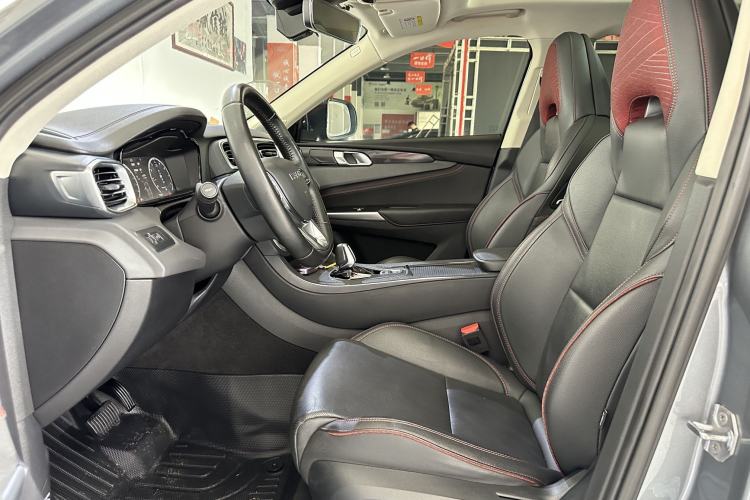 Used Lynk & Co 01 2019 2.0T Two-Wheel Drive Zhaopu Version China VI Standard
