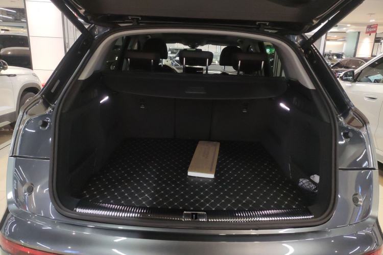 Used Audi Q5L 2022 45T Luxury Dynamic Model
