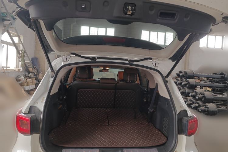 Used Infiniti QX60 2018 2.5 S/C Hybrid Two-Wheel-Drive Champion Family Edition
