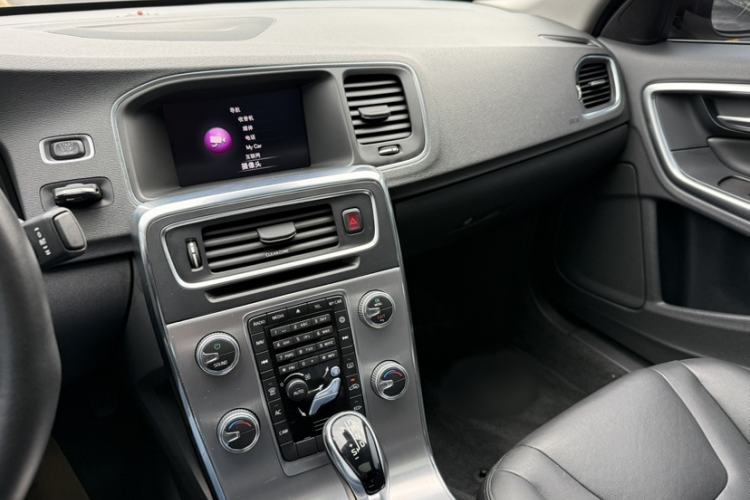 Used Volvo S60 2019 S60L Facelift T5 Intelligent Advanced Edition