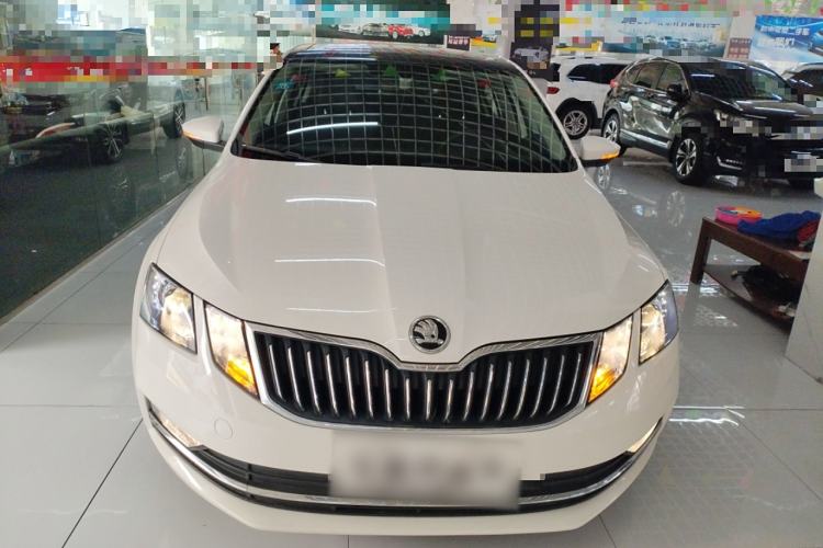 Used Skoda Octavia 2019 TSI230 DSG Luxury Edition