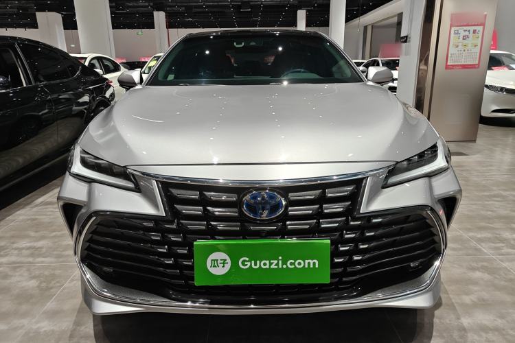 Used Toyota Avalon 2022 Dual-Engine 2.5L XLE Premium Edition
