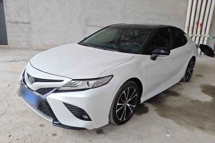 Used Toyota Camry 2018 2.0S FENGSHANG Edition

