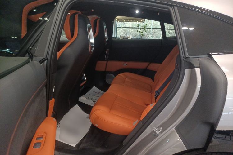 Used  YU7 2025 Ultra-Long Range Rear-Wheel Drive Version
