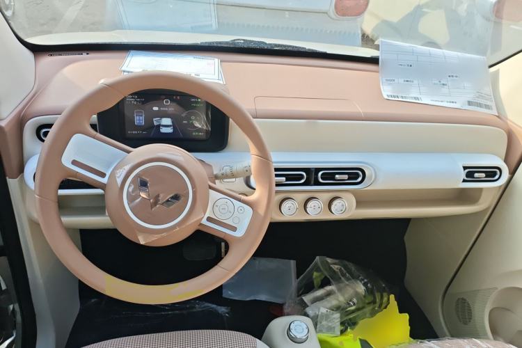 Used Wuling Hongguang MINIEV 2024 3rd Generation 215km Youth Edition
