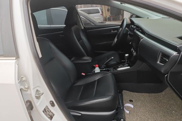 Used Toyota Corolla 2017 1.2T CVT GL
