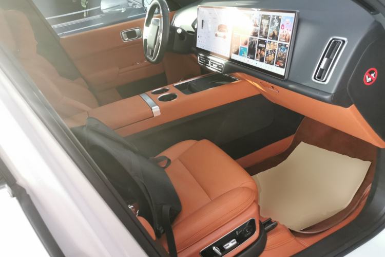 Used Li Auto L7 2023 Pro Model
