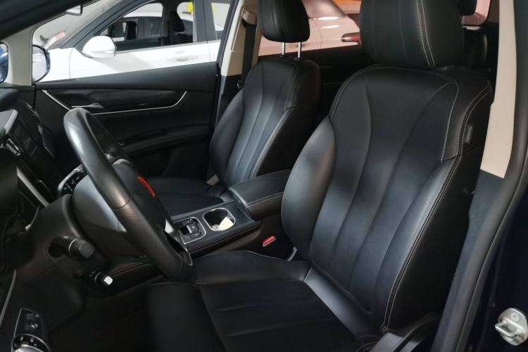 Used BYD Song MAX 2018 1.5T Automatic Smart Connect Elite Model with 6 Seats