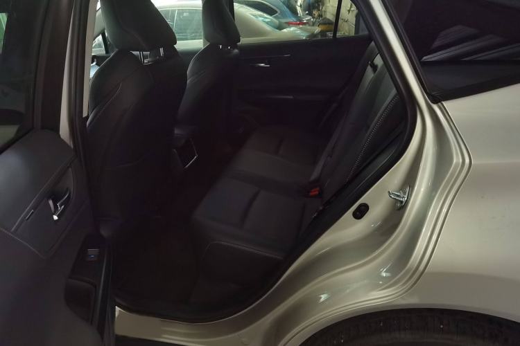 Used Toyota Venza 2022 2.0L CVT Two-Wheel Drive Prestige Edition
