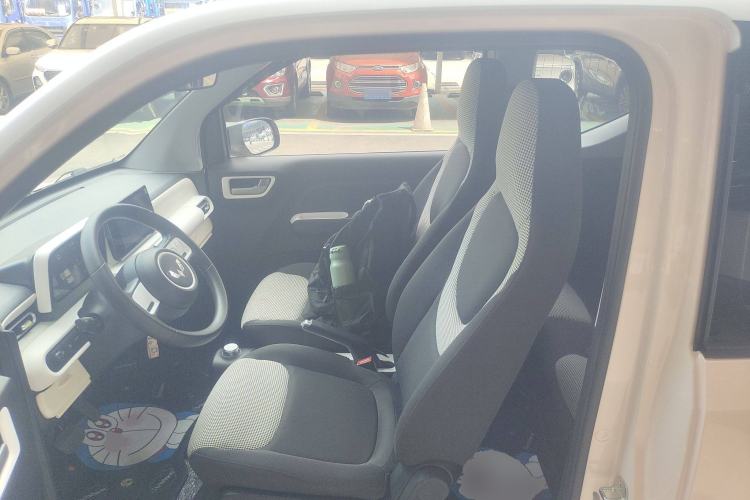 Used Wuling Hongguang MINIEV 2024 3rd Generation 215km Advanced Version
