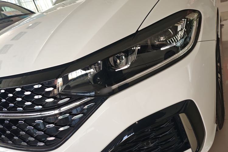 Used Volkswagen Lavida 2024 300TSI DSG Starry Sky Leading Edition