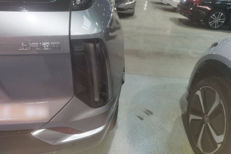 Used Cadillac OPTIQ 2024 Standard Range Version
