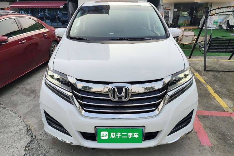 Used Honda Elysion 2016 2.4L Luxury Edition
