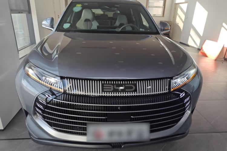 Used BYD Frigate 07 2024 Honor Edition DM-p 175KM All-Wheel-Drive Flagship Model

