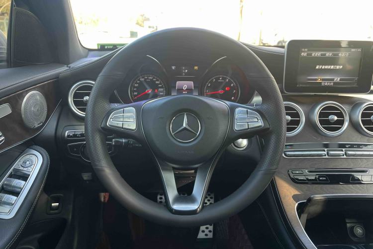 Used Mercedes-Benz GLC 2016 GLC 300 4MATIC Dynamic Model
