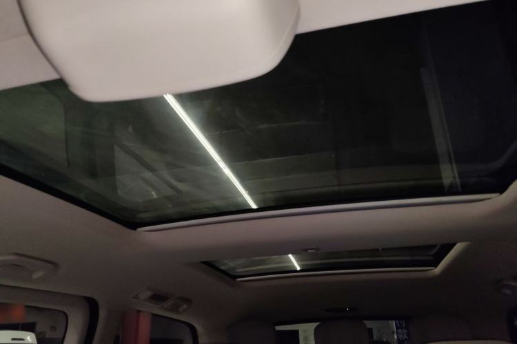 Used Mercedes-Benz V-Class 2020 V 260 Avantgarde Edition