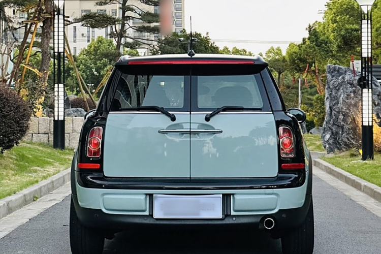 Used  Clubman 2011 1.6L COOPER Fun
