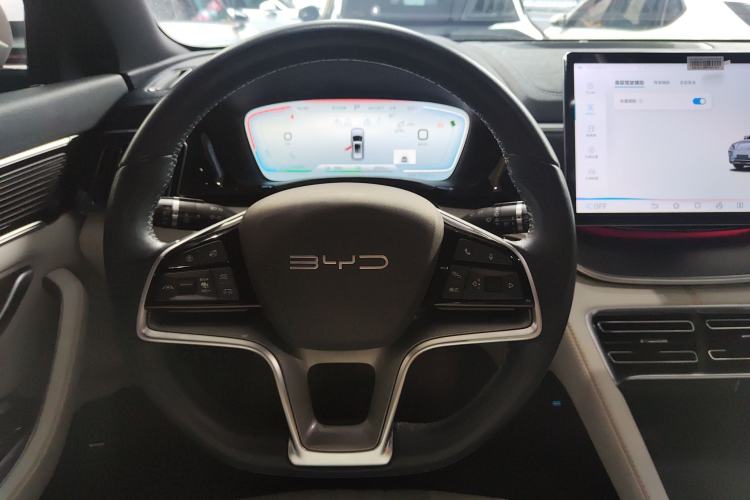 Used BYD Song PLUS New Energy 2023 Champion Edition EV 520KM Flagship Model