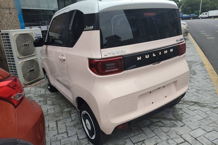 Used Wuling Hongguang MINIEV 2021 Macaron Premium Model – Lithium Iron Phosphate
