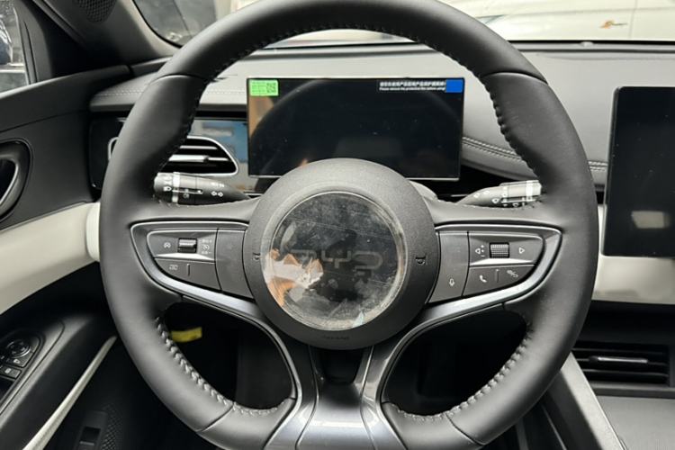 Used BYD Seal 06 New Energy 2024 DM-i 80KM Luxury Model
