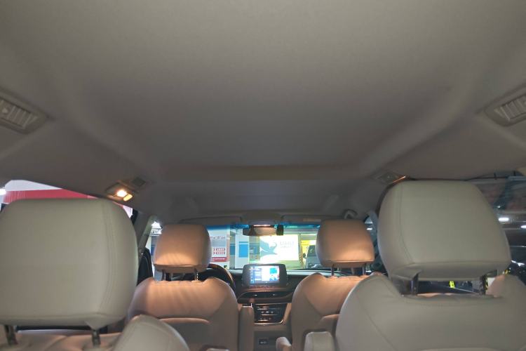 Used Buick GL8 2021 Land Cruiser Executive Class 652T Comfort Model
