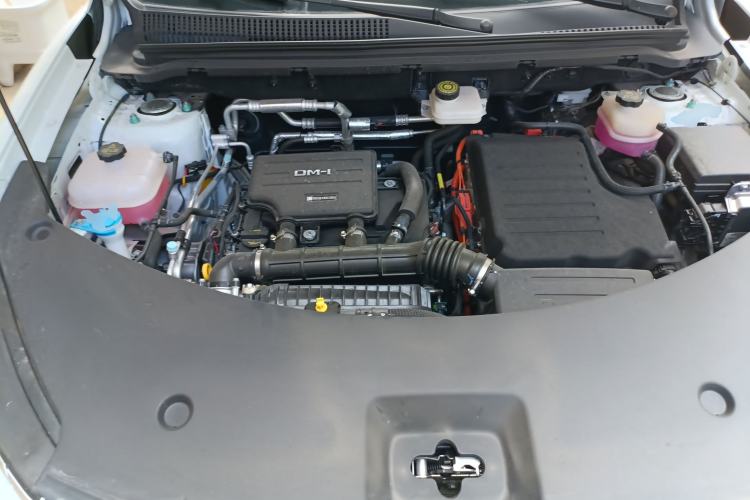 Used BYD Song Pro New Energy 2025 Second-Generation DM-i 75KM Leading Edition
