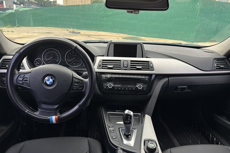 Used BMW 3 Series 2015 320Li Luxury Edition Fashion Model
