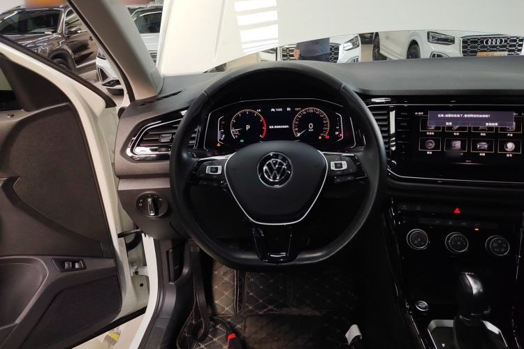 Used Volkswagen T-ROC 2021 Revised Version 280TSI DSG Two-Wheel Drive Comfort & Smart Connectivity Edition
