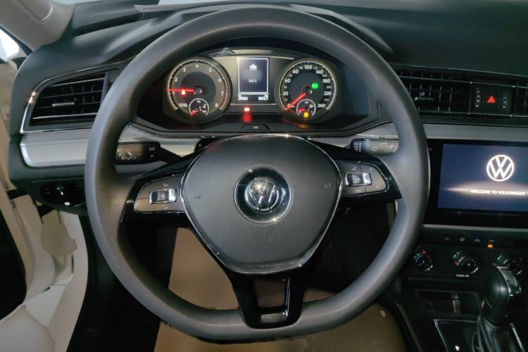 Used Volkswagen Lamando 2021 230TSI DSG Fashion Edition
