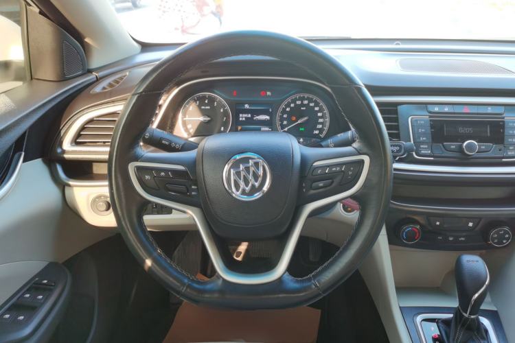 Used Buick GT 2018 15T Dual-Clutch Elite Model China V Standard
