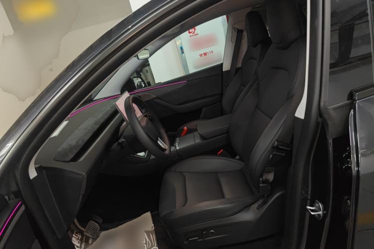 Used Tesla Model Y 2025 Long-Range All-Wheel Drive First Edition
