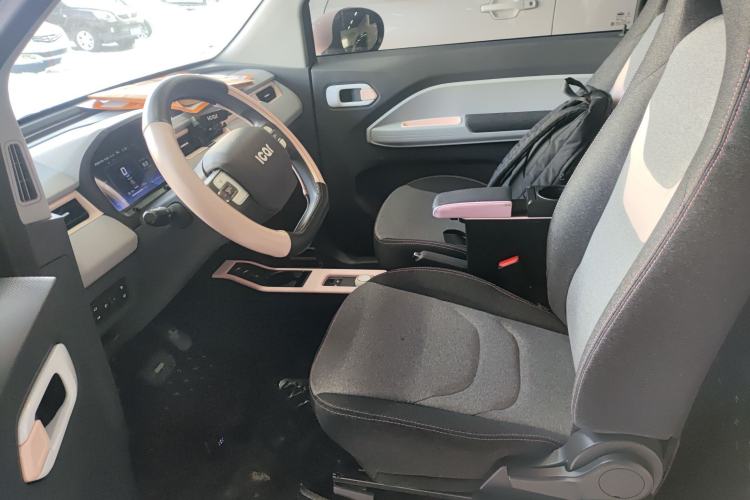 Used Chery QQ Ice Cream 2022 170km Sundae Phosphate Lithium-Ion
