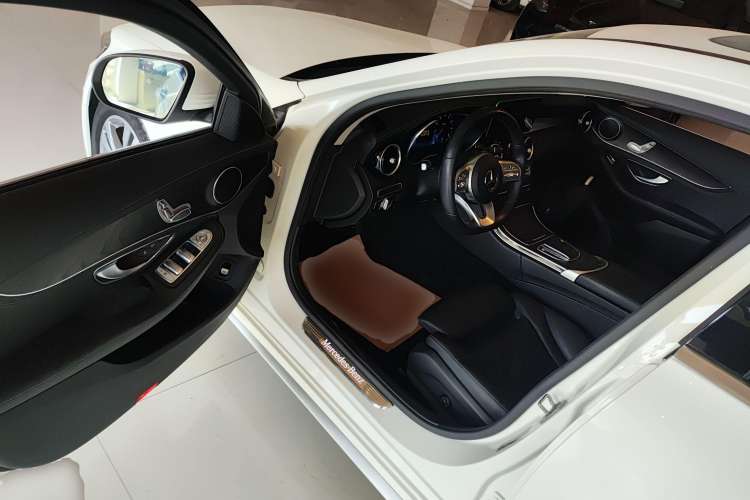 Used Mercedes-Benz C-Class 2020 Restyled C 200 L Fashion Edition Sport Version
