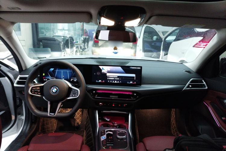 Used BMW i3 2025 eDrive 35 L