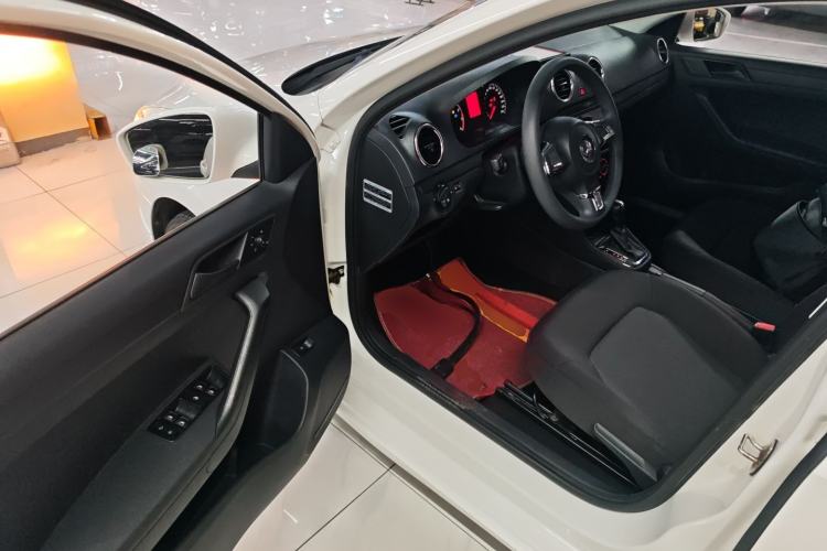 Used Volkswagen Jetta 2015 Value Edition 1.6L Automatic Fashion Version