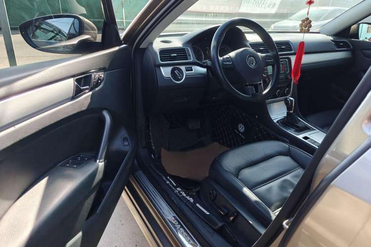 Used Volkswagen Passat 2015 1.8TSI DSG Prestige Edition
