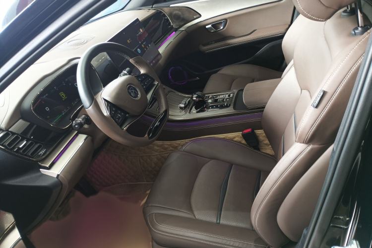 Used BYD Han 2020 DM Four-Wheel Drive Performance Edition Luxury Model
