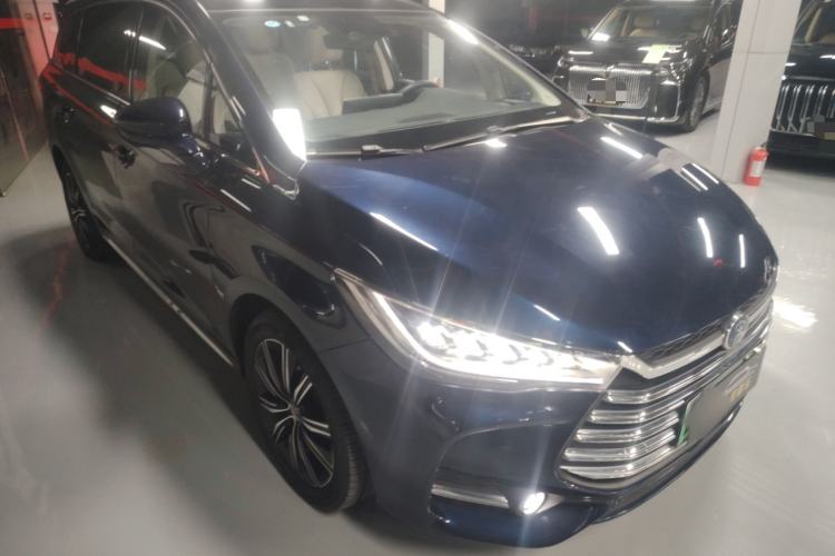 Used BYD Song MAX New Energy 2019 DM 1.5T Smart Connect Zhiyao Model 6 Seats China VI Standard
