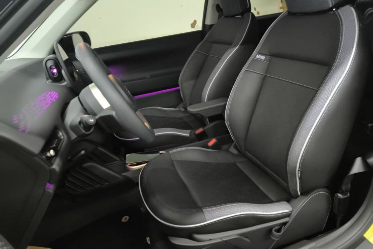 Used  Electric MINI COOPER 2024 456km COOPER E Classic Edition