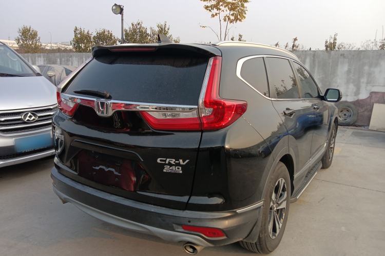 Used Honda CR-V 2017 240TURBO CVT Front-Wheel Drive Fashion Edition