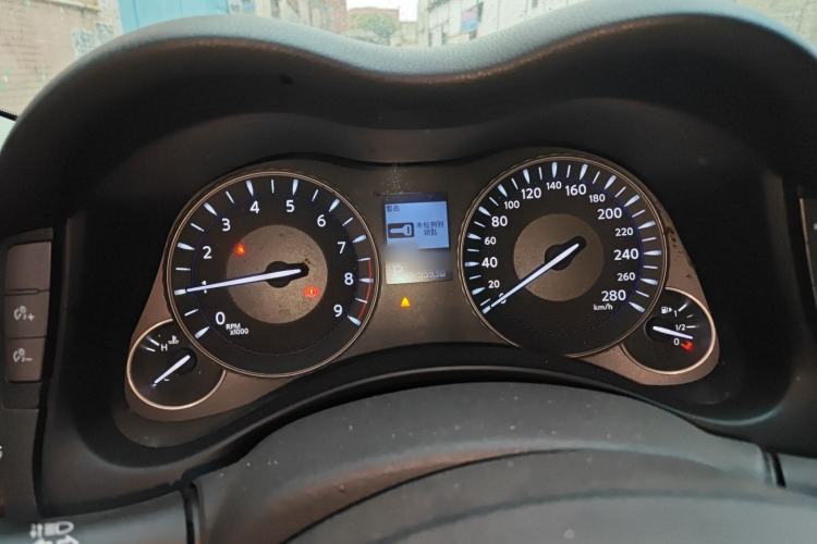 Used Infiniti Q70 2017 Q70L 2.5L Enjoyment Edition
