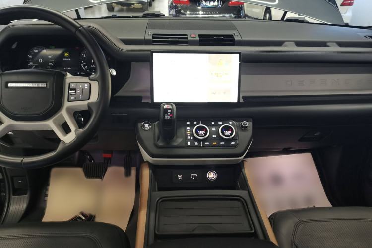 Used Land Rover Defender 2023 110 3.0T P400 Dark Edition
