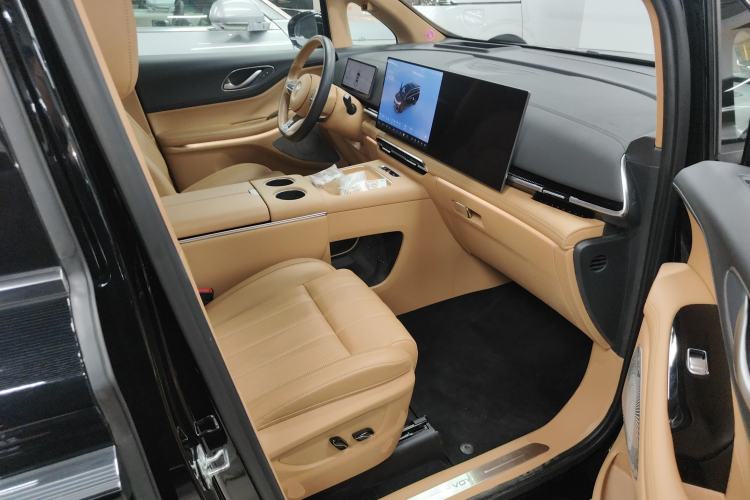 Used VOYAH Dream 2025 PHEV Four-Wheel-Drive Flagship Kunpeng Edition